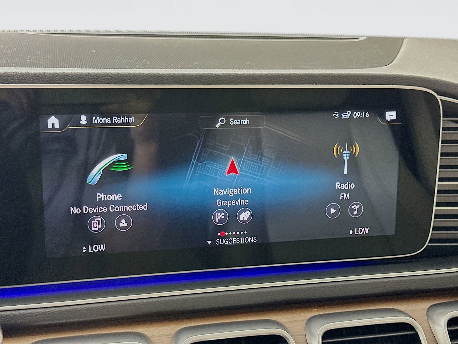 Used 2023 Mercedes-Benz GLE 350 4MATIC image 16