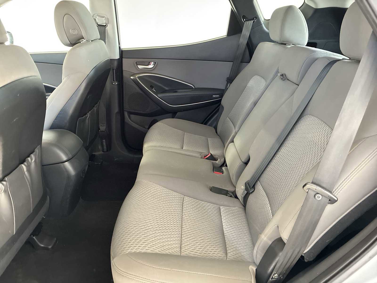 Used 2017 Hyundai Santa Fe Sport image 23