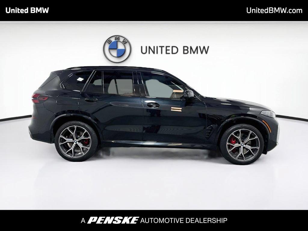 Used 2024 BMW X5 sDrive40i w/ M Sport Package RWD image 4