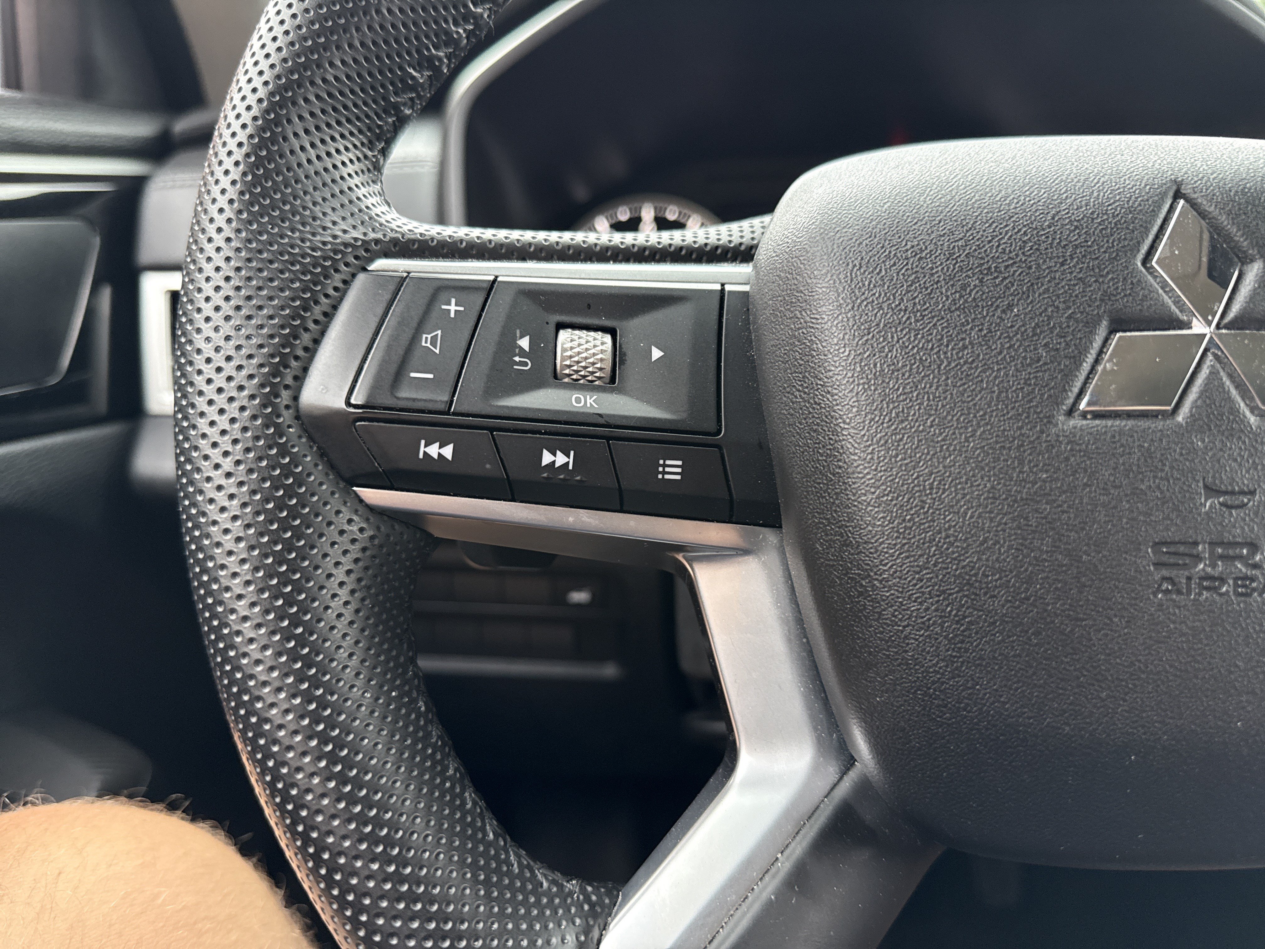 Used 2025 Mitsubishi Outlander SE AWD/4WD video 2