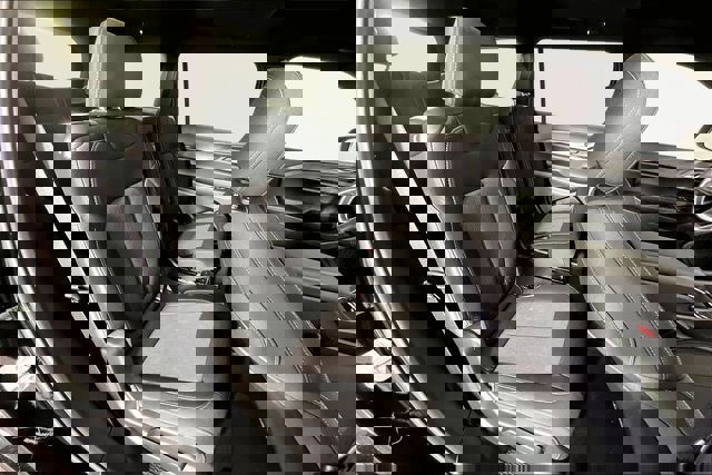 New 2026 Jeep Grand Cherokee L Laredo image 11