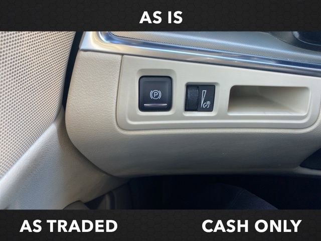 Used 2018 Cadillac XT5 Luxury w/ Driver Awareness Package image 16