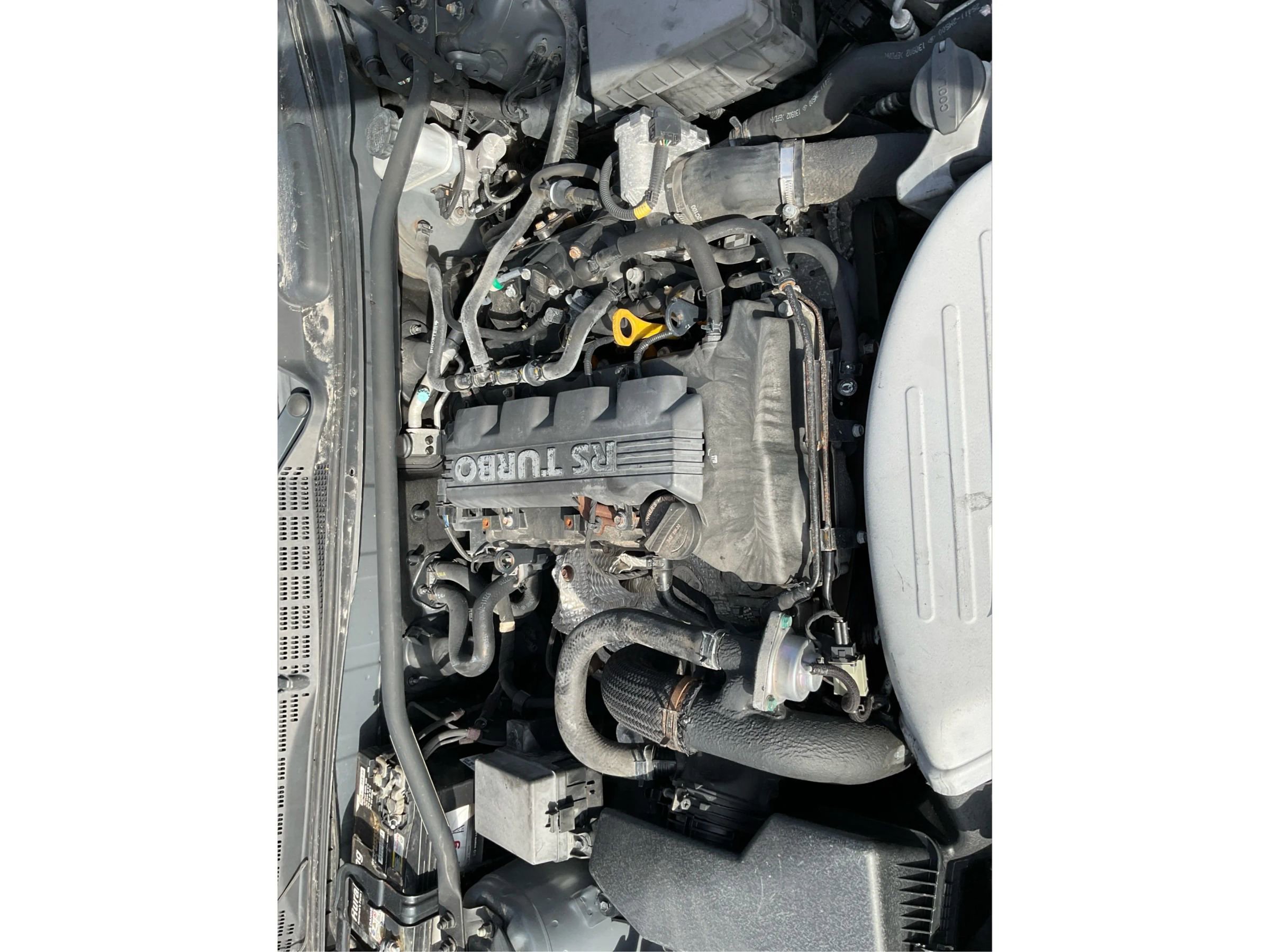 Used 2013 Hyundai Genesis 2.0T RWD image 11