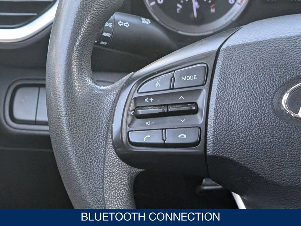 Certified 2021 Hyundai Venue SE FWD image 18