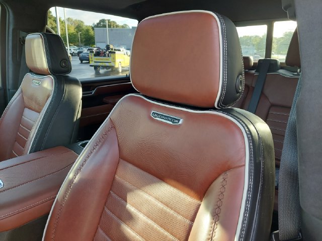 Used 2025 GMC Sierra 2500 Denali Ultimate AWD/4WD image 6