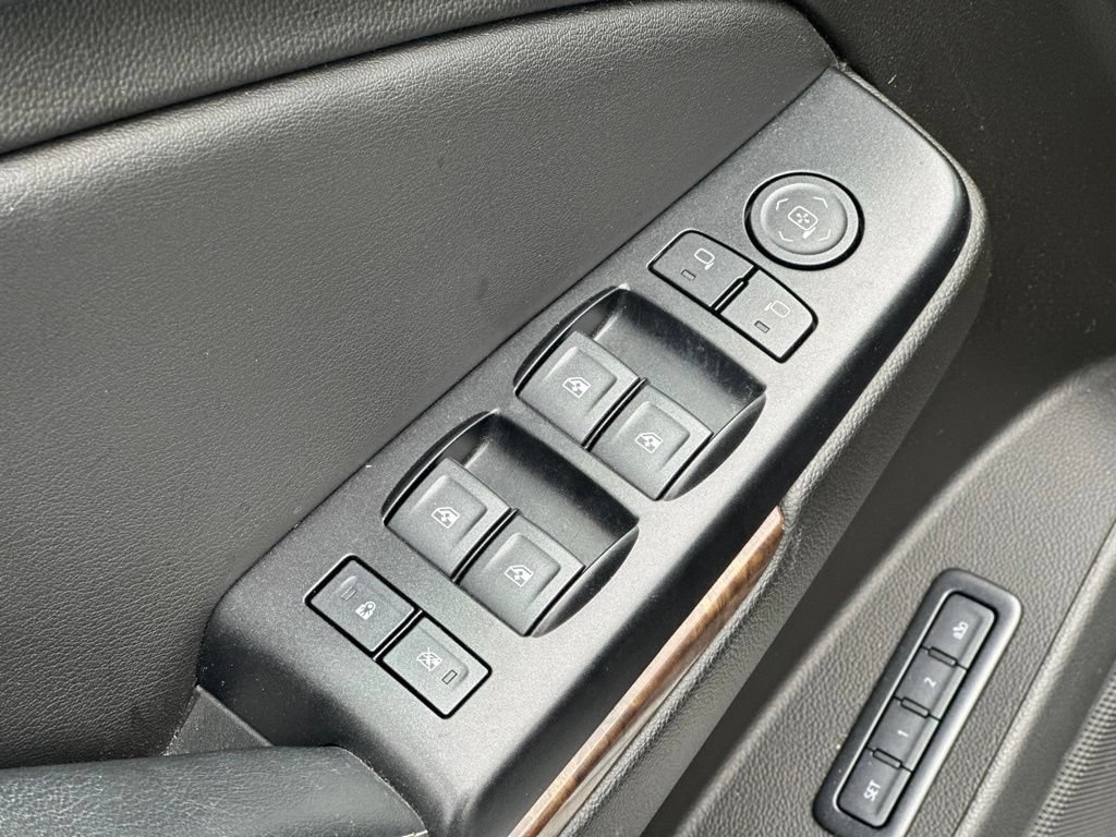 Used 2020 Chevrolet Tahoe LT AWD/4WD image 18