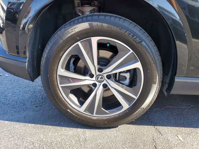 Used 2023 Lexus RX 350h w/ Cold Area Package AWD/4WD image 5