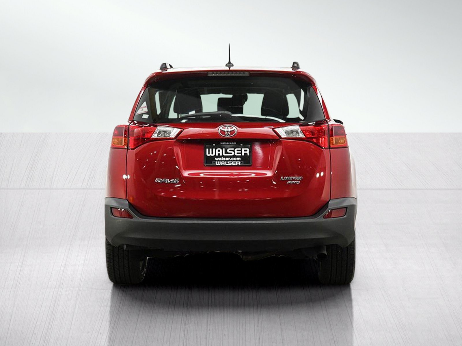 Used 2015 Toyota RAV4 Limited w/ Technology Package AWD/4WD image 4