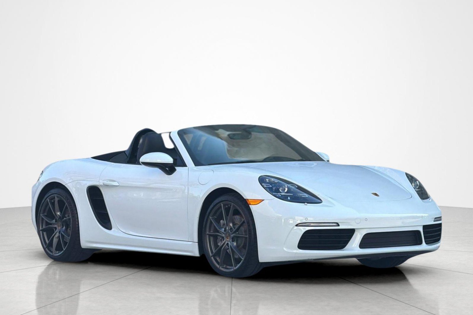 Used 2022 Porsche 718 Boxster w/ Premium Package RWD image 7