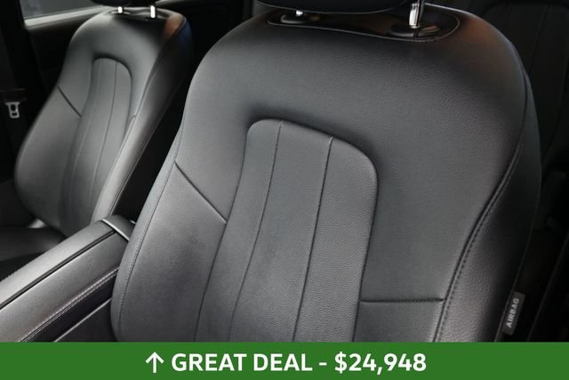 Used 2023 Mercedes-Benz GLB 250 4MATIC image 18