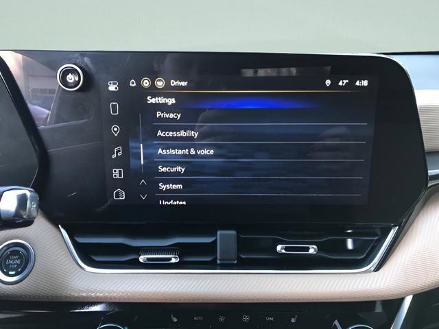 Used 2025 Chevrolet Equinox ACTIV image 18