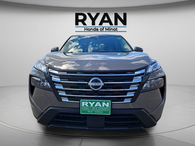 Used 2025 Nissan Rogue SV AWD/4WD image 11