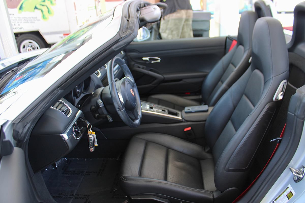 Used 2014 Porsche Boxster RWD image 19
