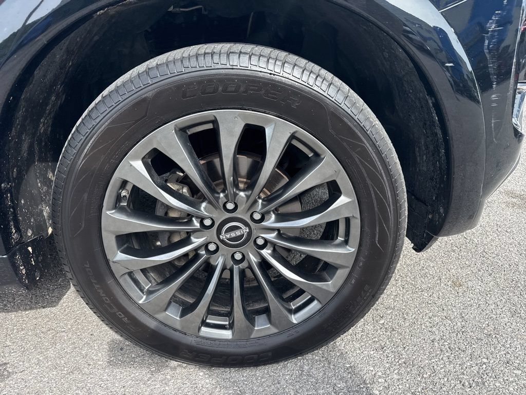 Used 2023 Nissan Armada Platinum w/ Captain's Chairs Package AWD/4WD image 4