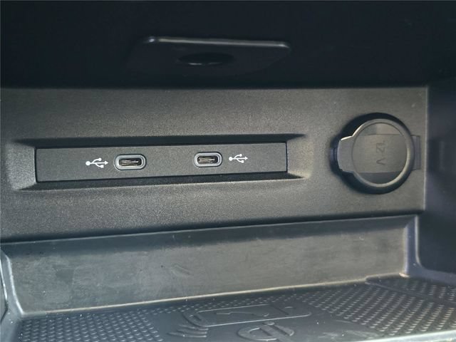 Used 2024 Volkswagen Taos SE FWD image 20