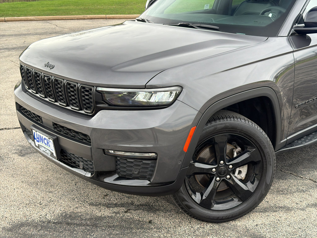 Used 2025 Jeep Grand Cherokee L Limited w/ Luxury Tech Group II AWD/4WD image 8