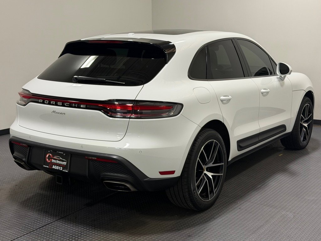 Used 2023 Porsche Macan AWD/4WD image 5
