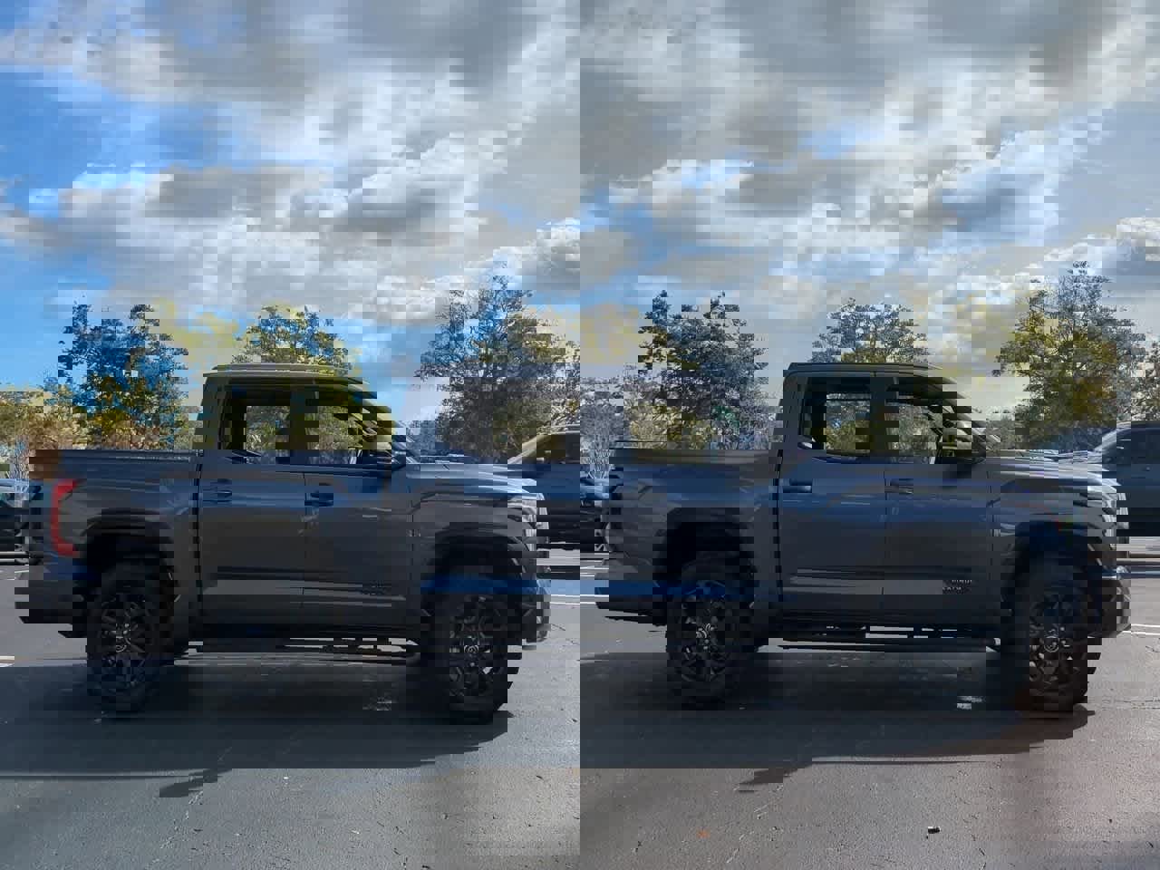 Used 2023 Toyota Tundra Platinum image 9