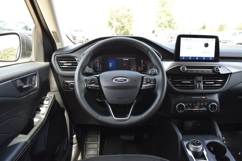 Certified 2023 Ford Escape Active AWD/4WD image 16