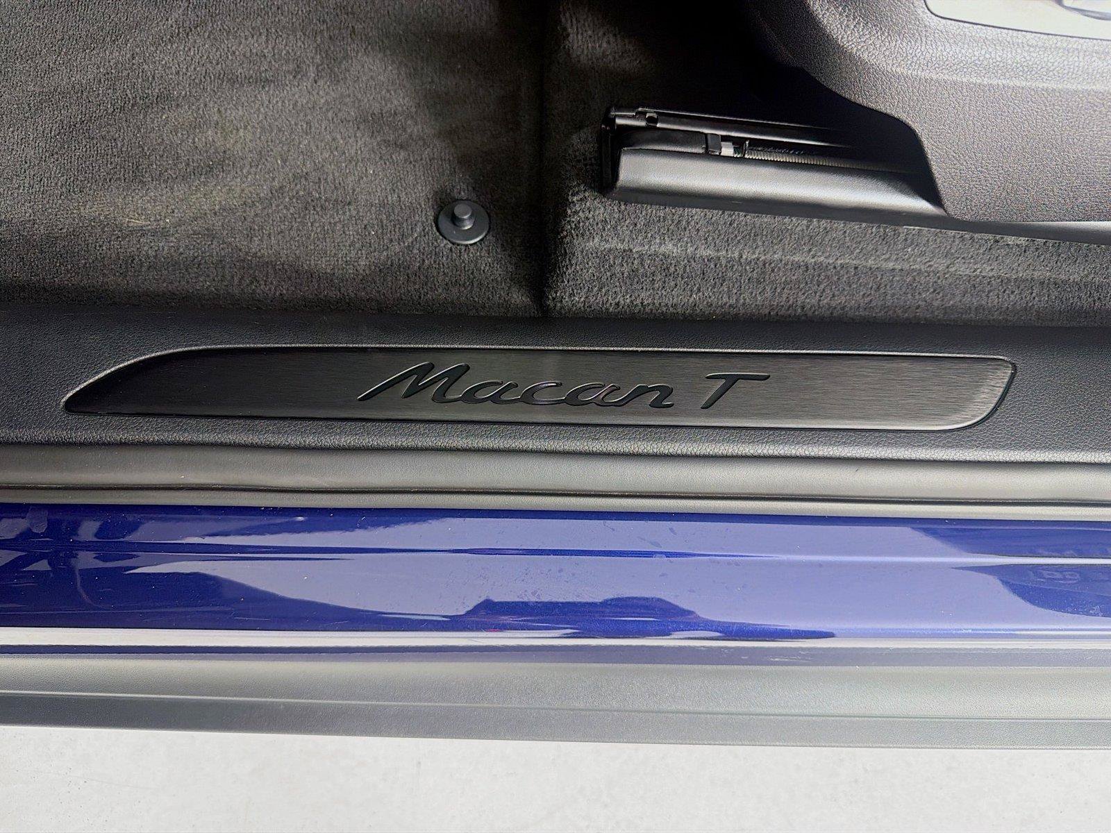 Certified 2026 Porsche Macan Turbo AWD/4WD image 10