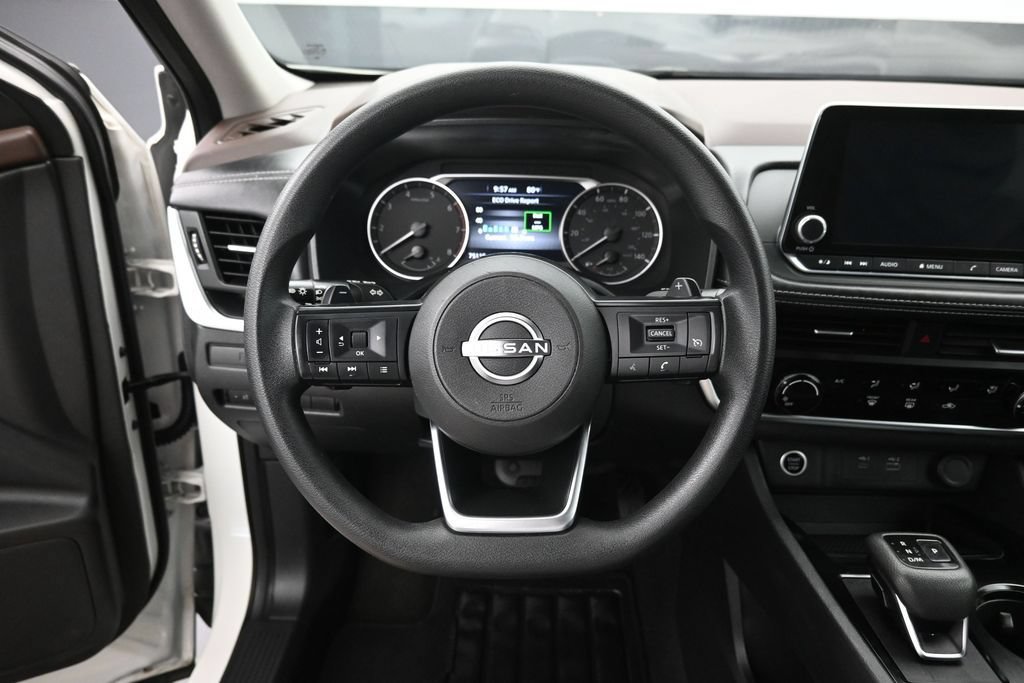 Used 2023 Nissan Rogue S FWD image 20