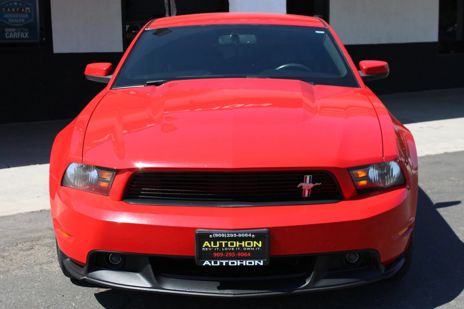 Used 2012 Ford Mustang GT Premium RWD image 2