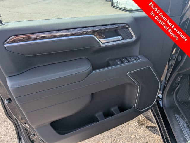 New 2026 GMC Sierra 1500 SLE image 16