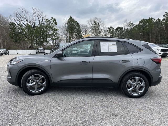 Used 2025 Ford Escape ST-Line FWD image 6