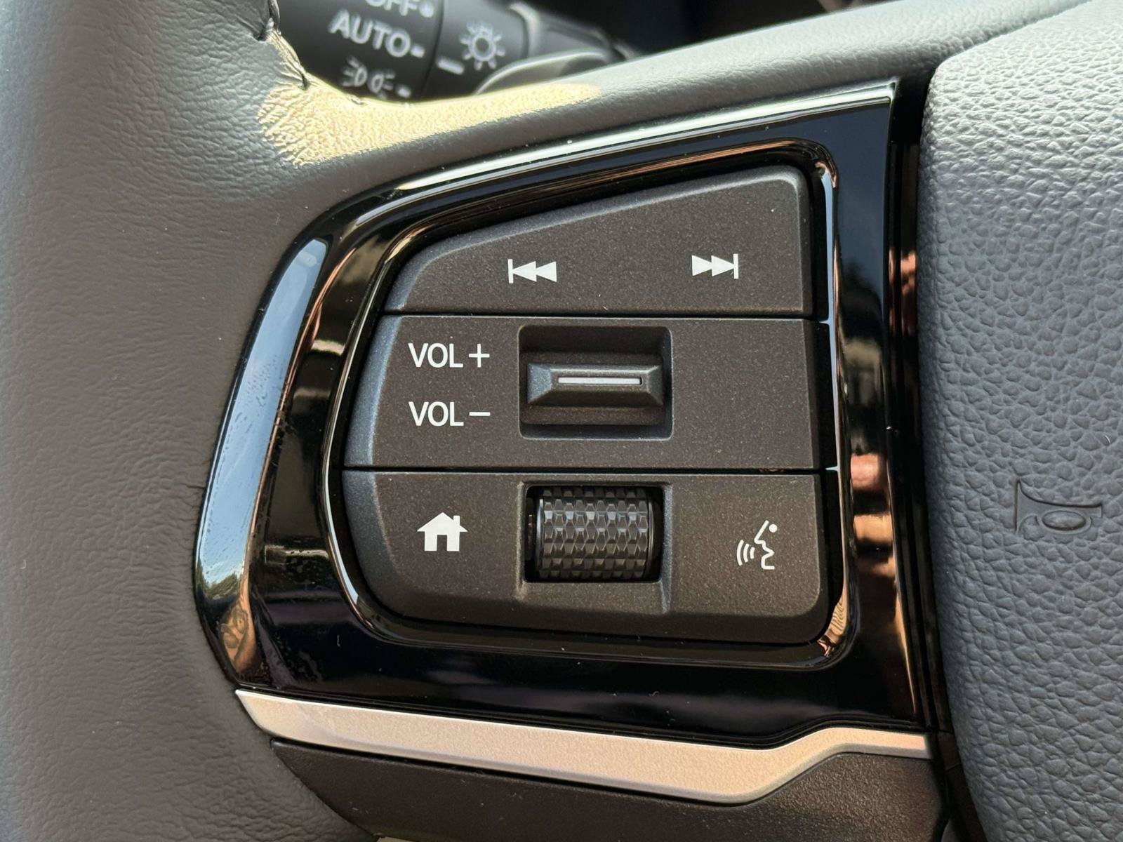 New 2027 Honda Odyssey EX-L image 17