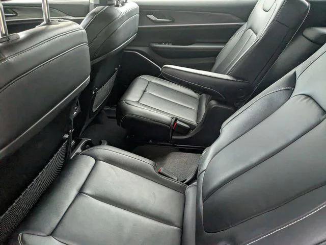 Certified 2021 Jeep Grand Cherokee L Limited AWD/4WD image 21