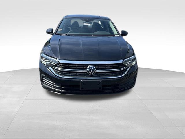 Used 2024 Volkswagen Jetta S FWD image 2