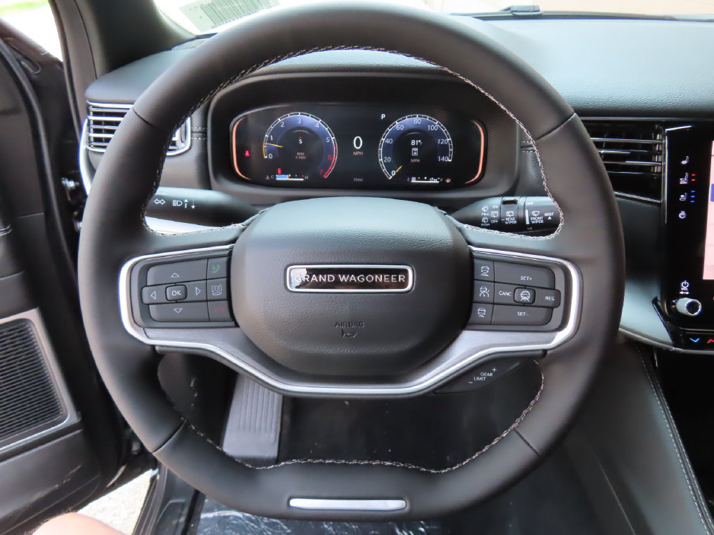 New 2026 Jeep Grand Wagoneer L Limited w/ Convenience Group I AWD/4WD image 4