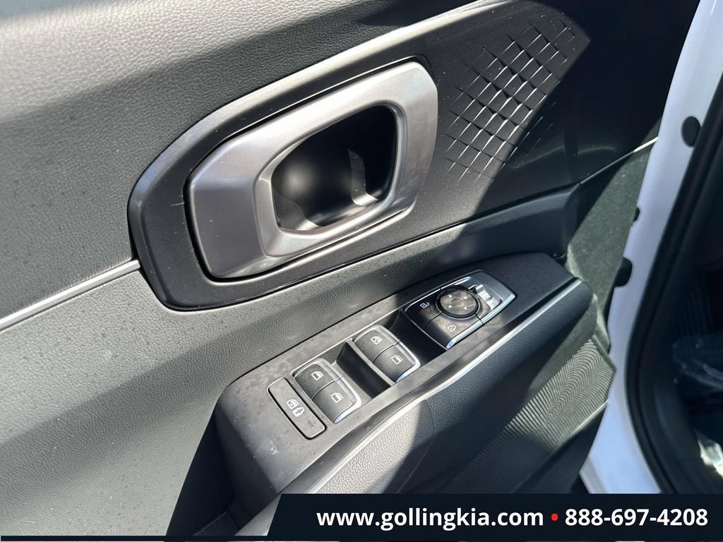Certified 2026 Kia Sorento S AWD/4WD image 16