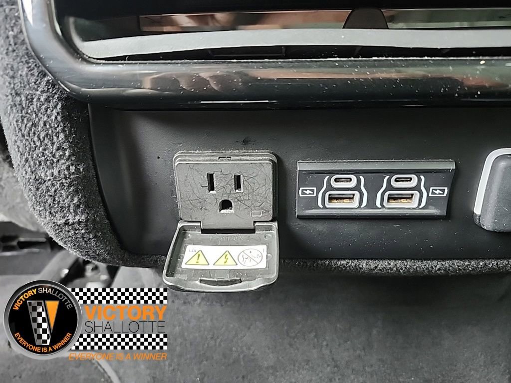 Used 2023 Jeep Wagoneer Series III w/ Preferred Equipment Group image 26