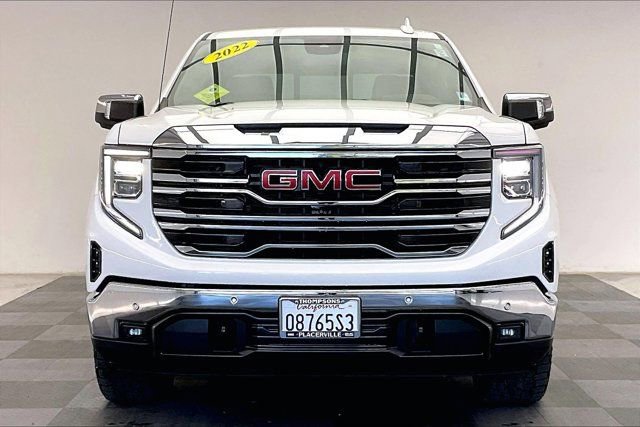 Used 2022 GMC Sierra 1500 SLT w/ SLT Premium Plus Package image 2