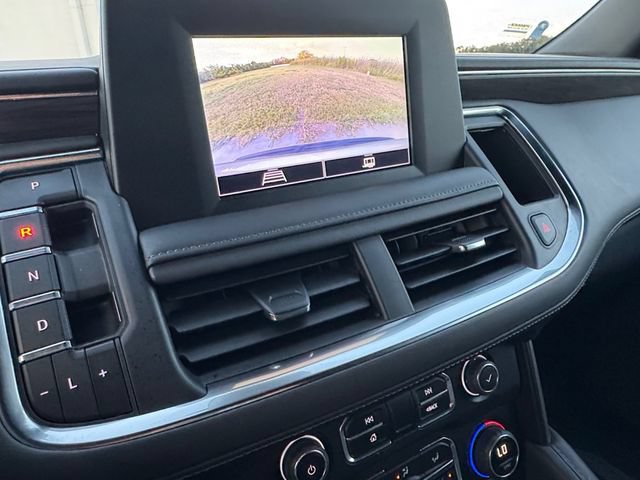 Used 2023 Chevrolet Suburban LS RWD image 9