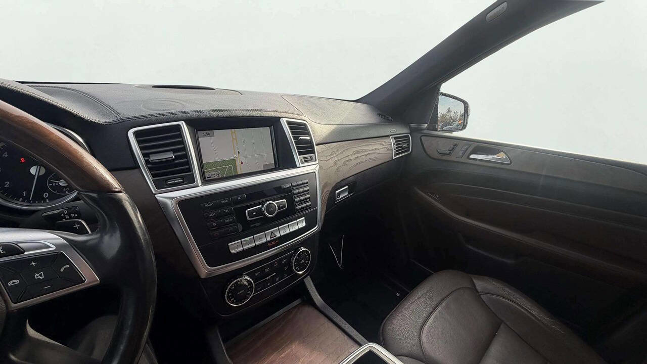 Used 2015 Mercedes-Benz ML 400 4MATIC image 19