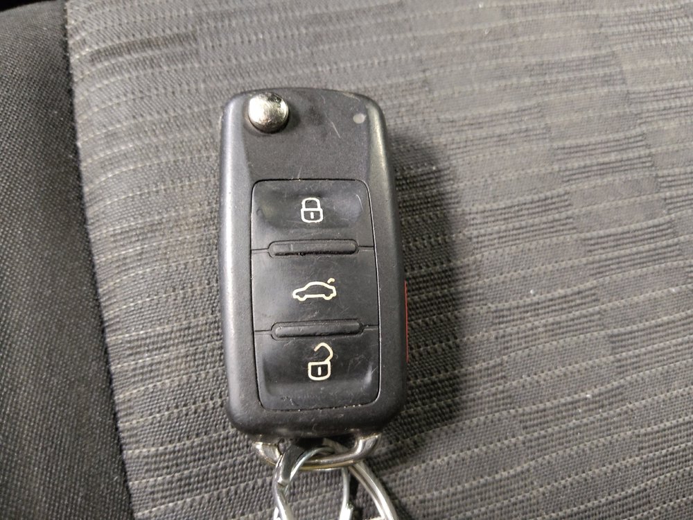 Used 2017 Volkswagen Tiguan Limited w/ Premium Package image 32