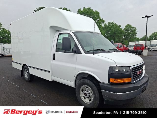 New 2026 GMC Savana 3500 w/ Power Convenience Package RWD image 2