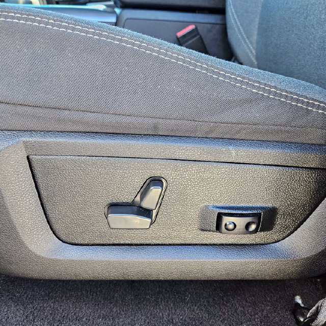 Used 2022 RAM 1500 Warlock AWD/4WD image 18
