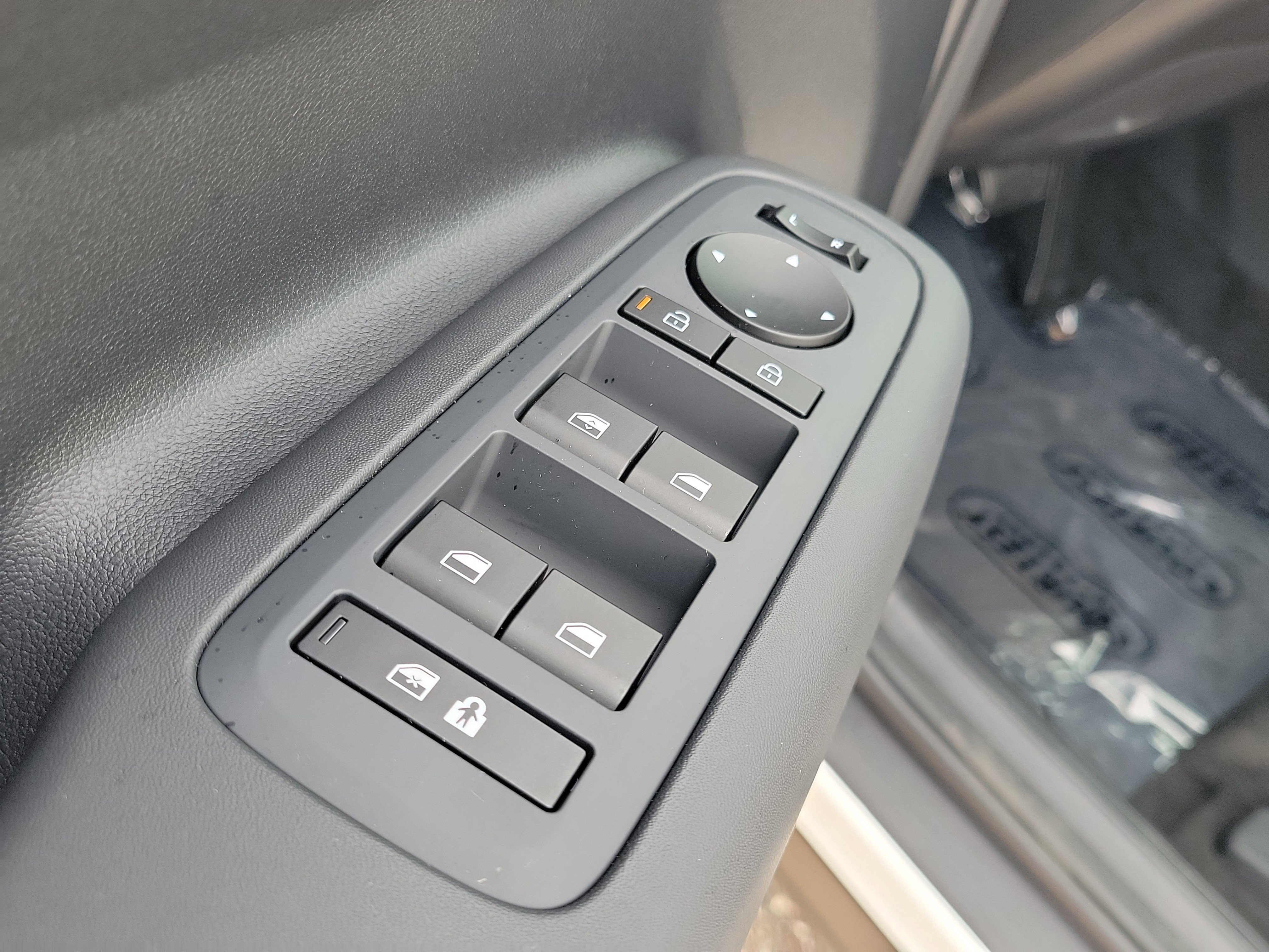 New 2026 Hyundai Santa Fe SE image 19