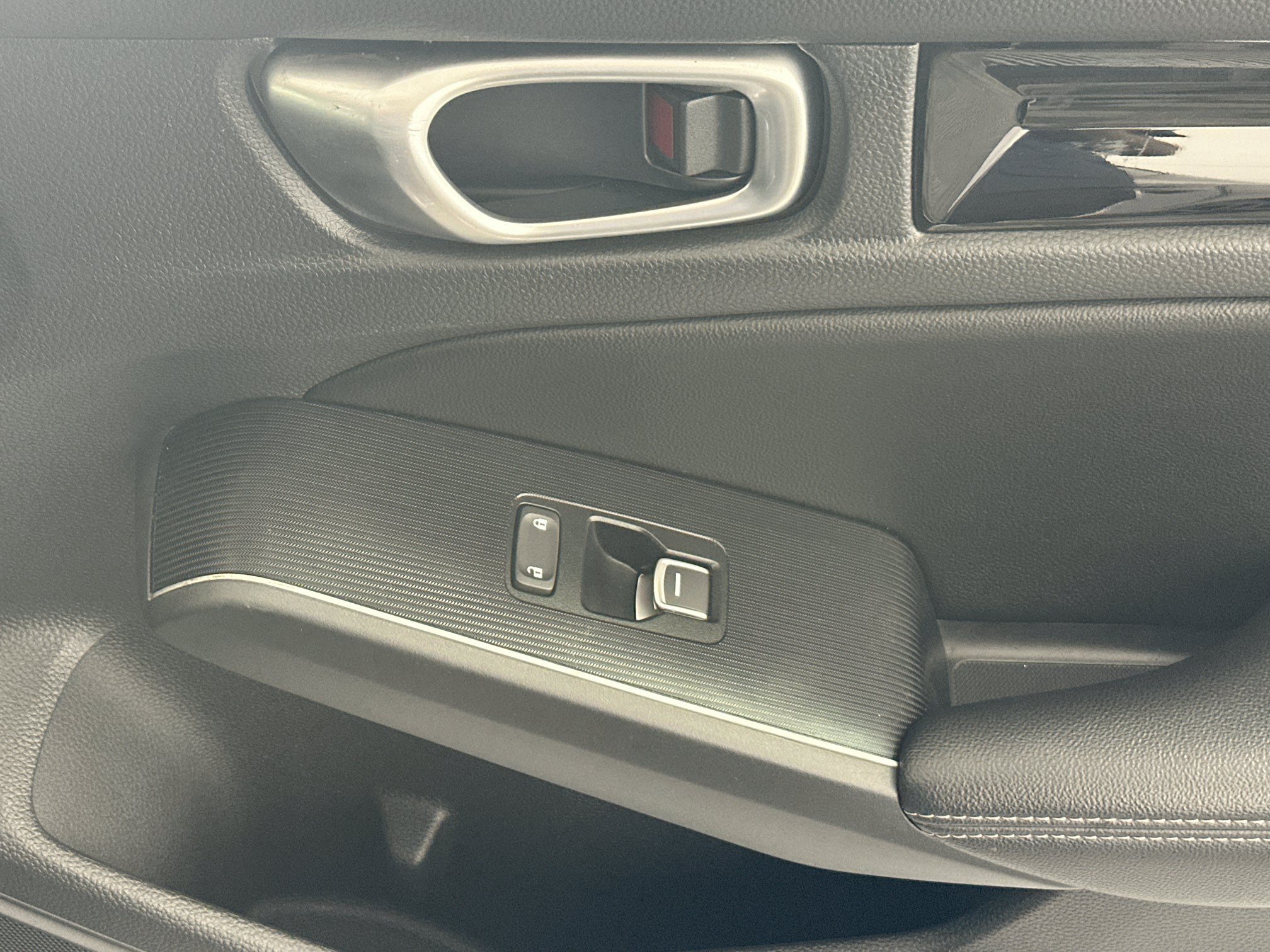 Used 2024 Honda Civic Sport Touring image 29