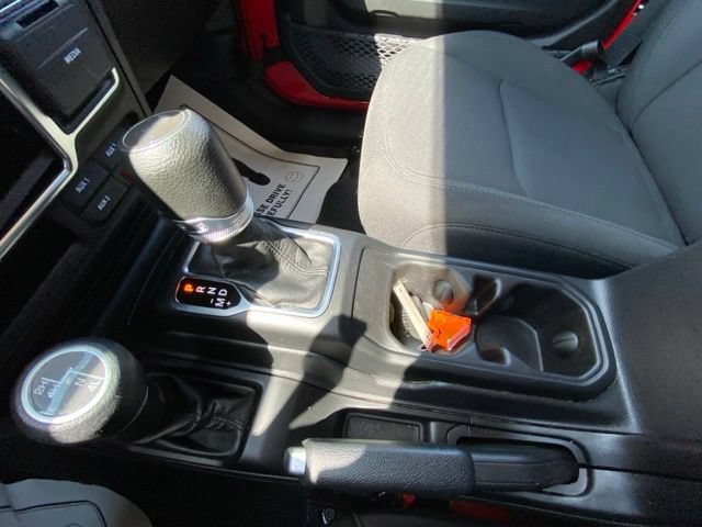 Used 2023 Jeep Wrangler Unlimited Sport AWD/4WD image 18