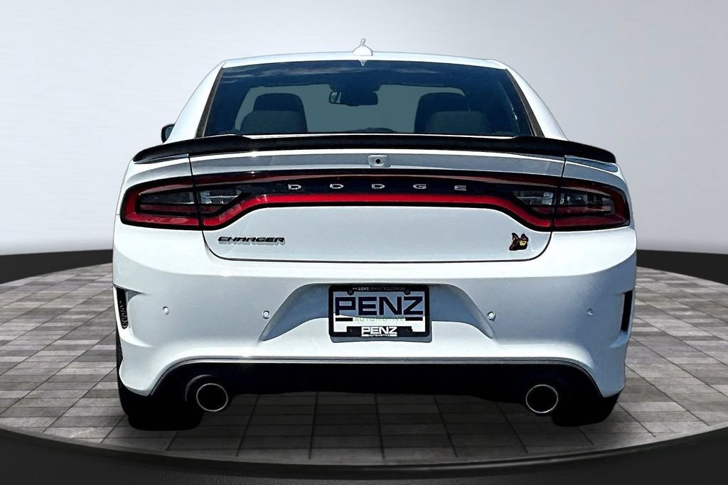 Used 2020 Dodge Charger Scat Pack RWD image 5
