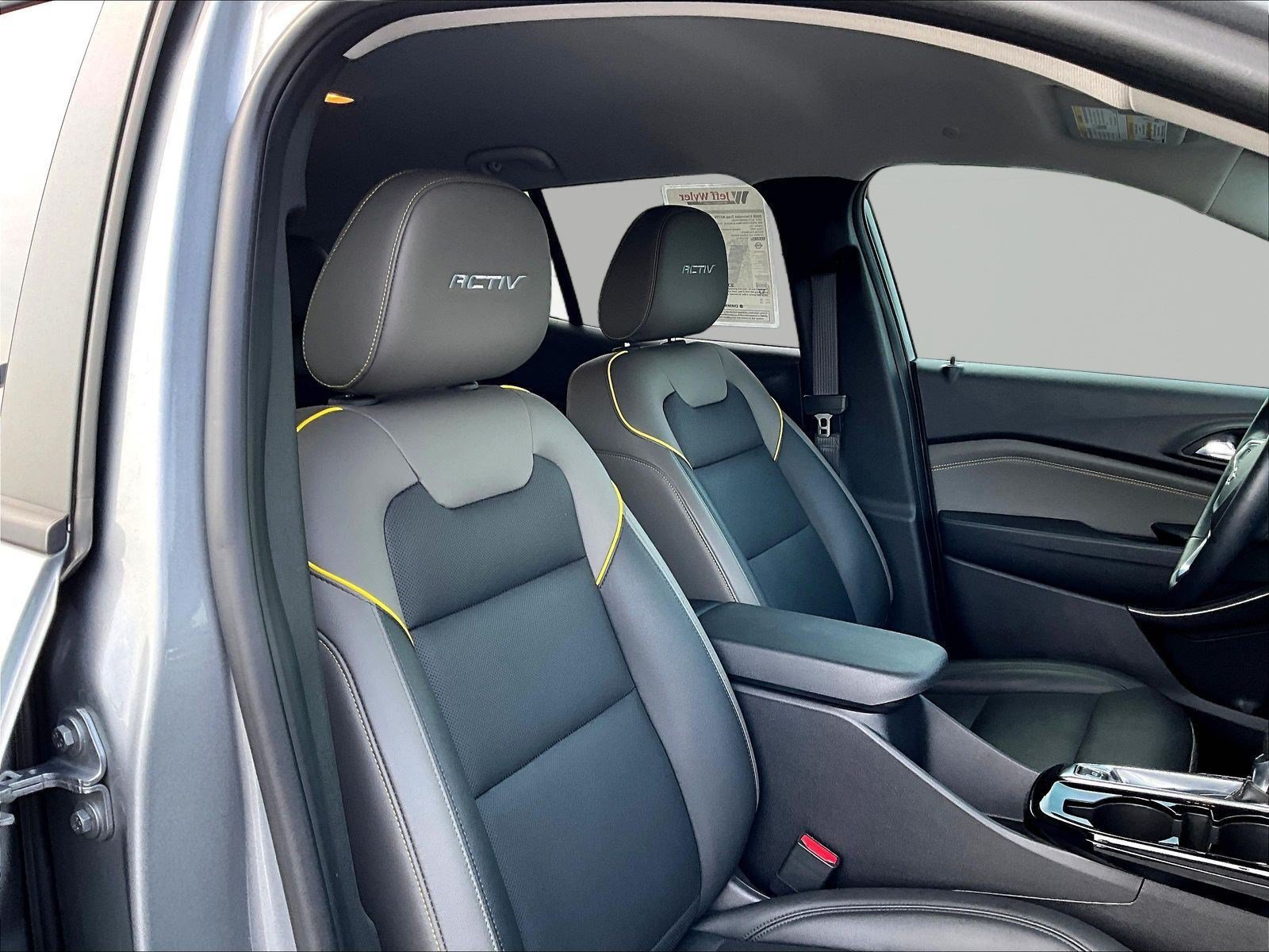 Used 2025 Chevrolet Trax ACTIV w/ Driver Confidence Package FWD image 28