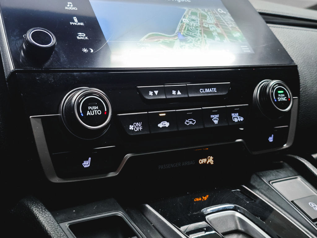 Used 2020 Honda CR-V Touring image 29
