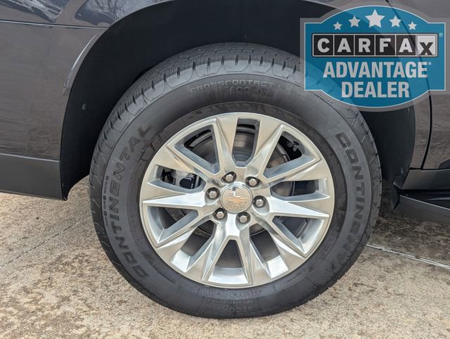 Used 2025 Chevrolet Tahoe Premier AWD/4WD image 3