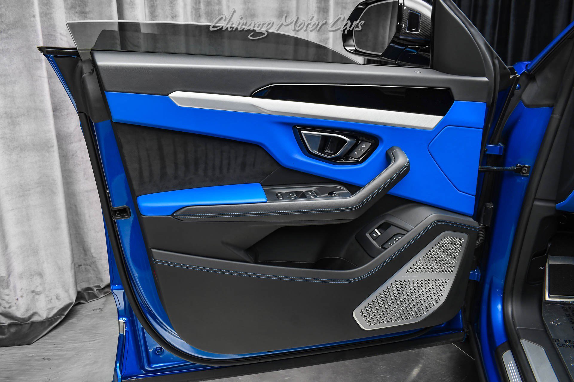 Used 2022 Lamborghini Urus image 33