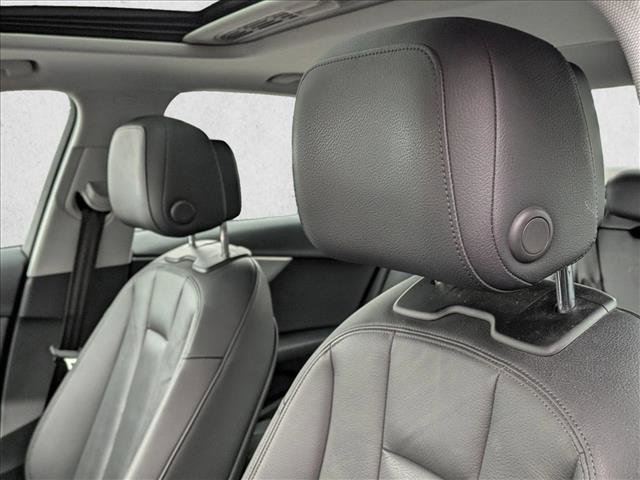 Used 2018 Audi A4 2.0T Premium image 14