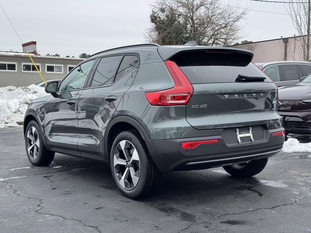 New 2026 Volvo XC40 B5 Plus w/ Protection Package Premier image 23